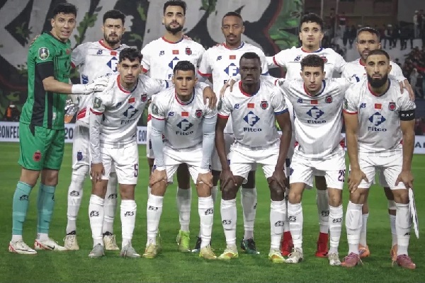 تعادل ثمين لأولمبيك آسفي أمام اتحاد العاصمة الجزائري في ذهاب نصف نهائي كأس الكاف