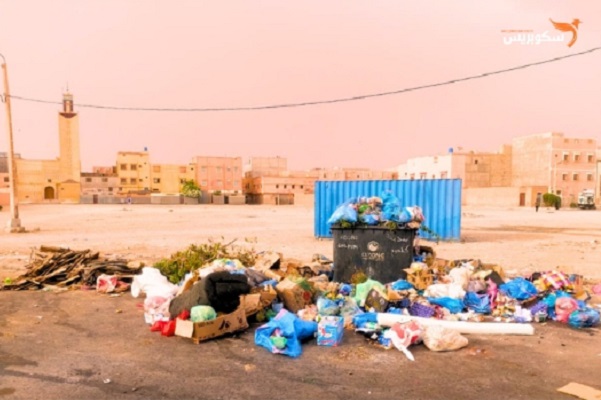 كلميم/ إضراب عمال النظافة يكشف أزمة التدبير المفوض ويدق ناقوس خطر بيئي