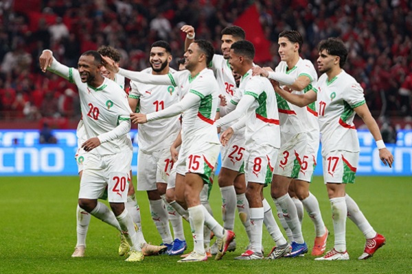 المنتخب المغربي يطرد نحسا دام لأكثر من عقدين ويحجز ورقة التأهل الى المربع الذهبي لل
