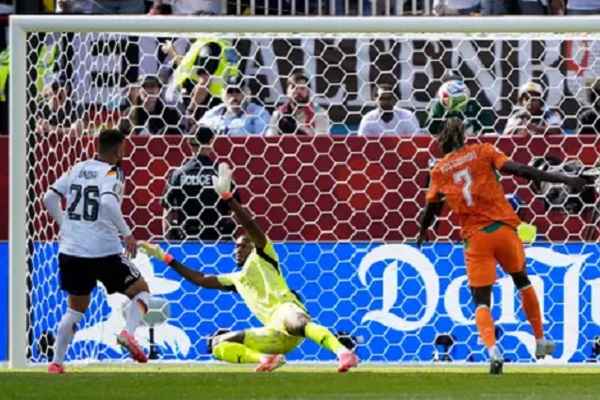منتخب المانيا يفوز بشق الأنفس على الكوت ديفوار وكوراساو ترغم الإكوادور على التعادل السلبي