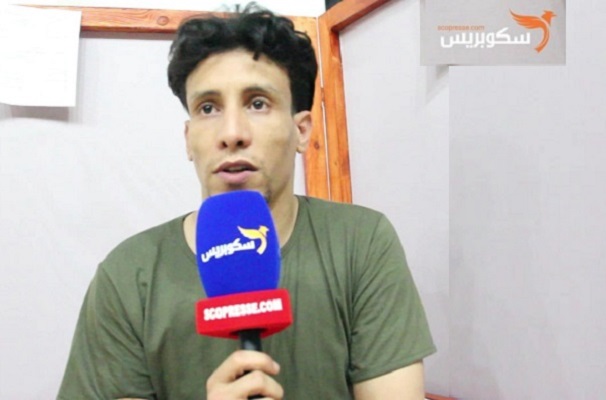 الفنان المسرحي أيوب بوشان من فرقة أدوار للمسرح الحر لسكوبريس: